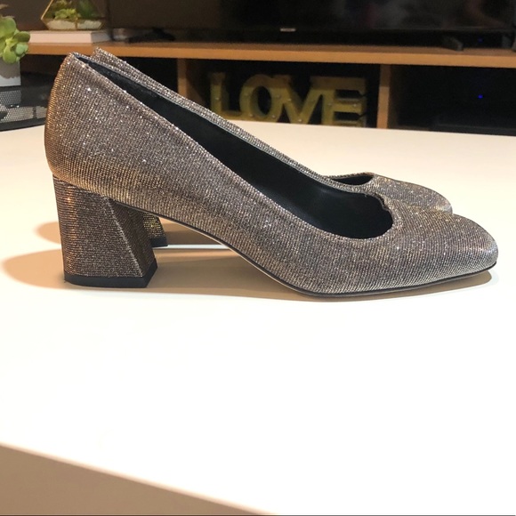 Stuart Weitzman Shoes - Stuart Weitzman Vintage Sparkle Pumps